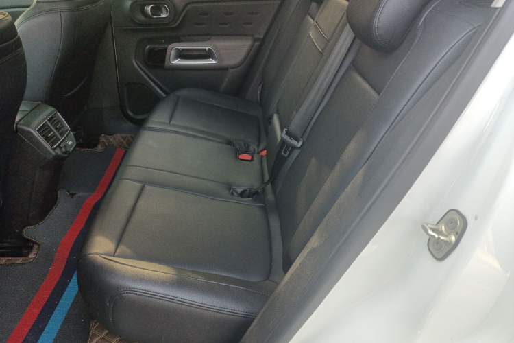 Used Citroen C5 AIRCROSS 2017 350THP Fashion Edition Left Rear Seat
