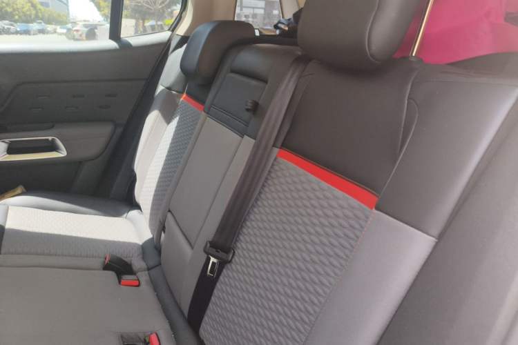 Used Citroen C5 AIRCROSS 2017 350THP Fashion Edition Left Rear Seat