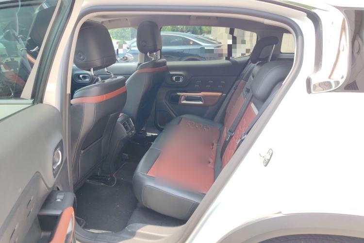 Used Citroen C5 AIRCROSS 2017 380THP Luxury Model Left Rear Seat