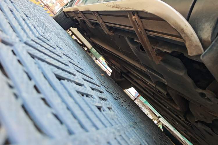 Used Citroen C5 AIRCROSS 2017 350THP Fashion Edition Left Side Sill