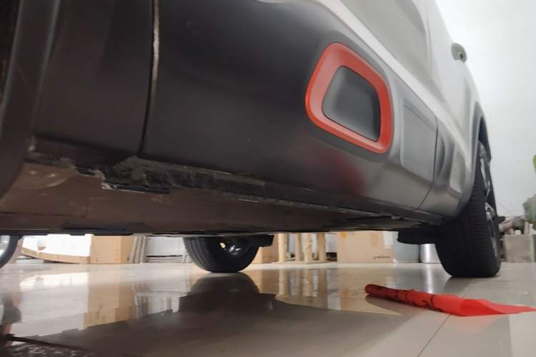 Used Citroen C5 AIRCROSS 2017 350THP Luxury Model Left Side Sill