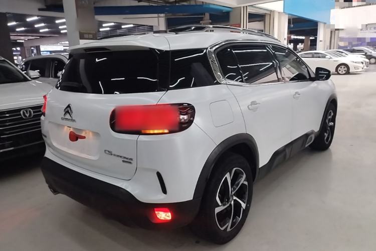 Used Citroen C5 AIRCROSS 2017 350THP Luxury Model Rear Right 45 Deg