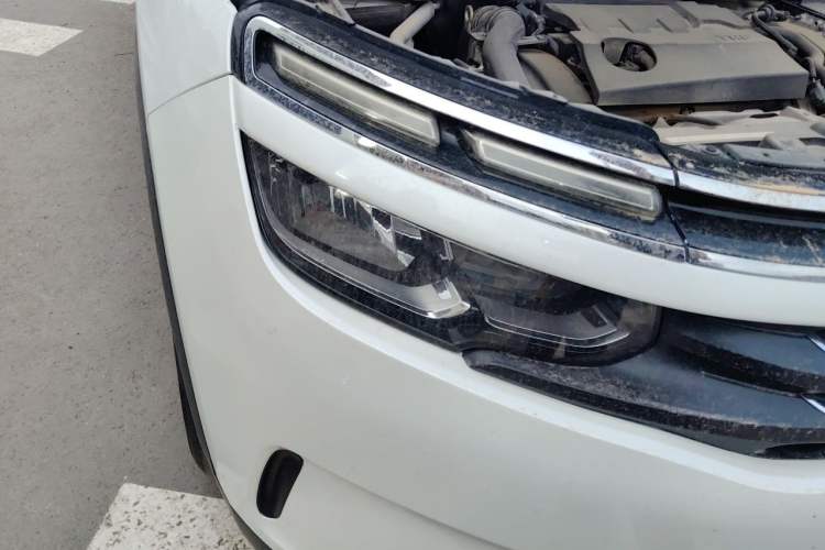 Used Citroen C5 AIRCROSS 2017 380THP Luxury Model Right Front Headlight