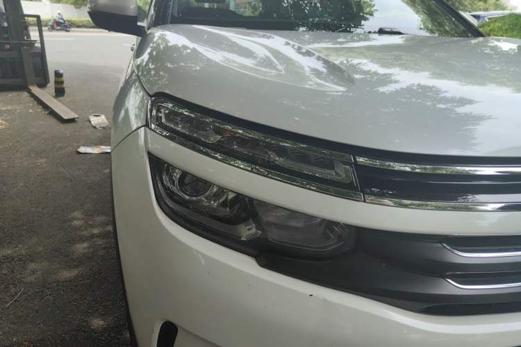 Used Citroen C5 AIRCROSS 2017 380THP Fashion Edition Right Front Headlight