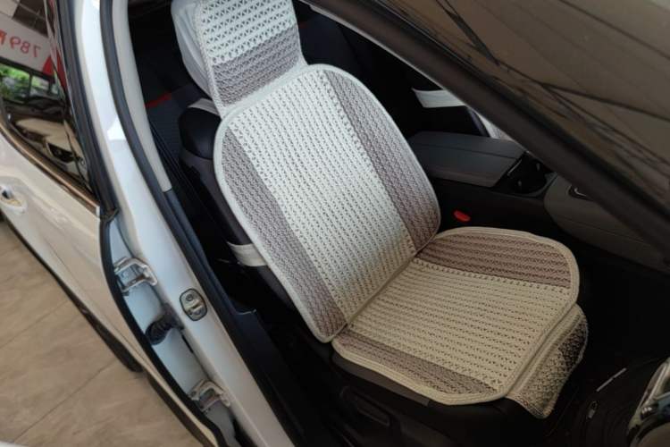 Used Citroen C5 AIRCROSS 2017 350THP Fashion Edition Right Front Seat