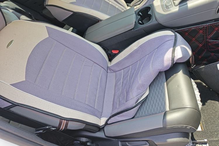 Used Citroen C5 AIRCROSS 2017 350THP Fashion Edition Right Front Seat