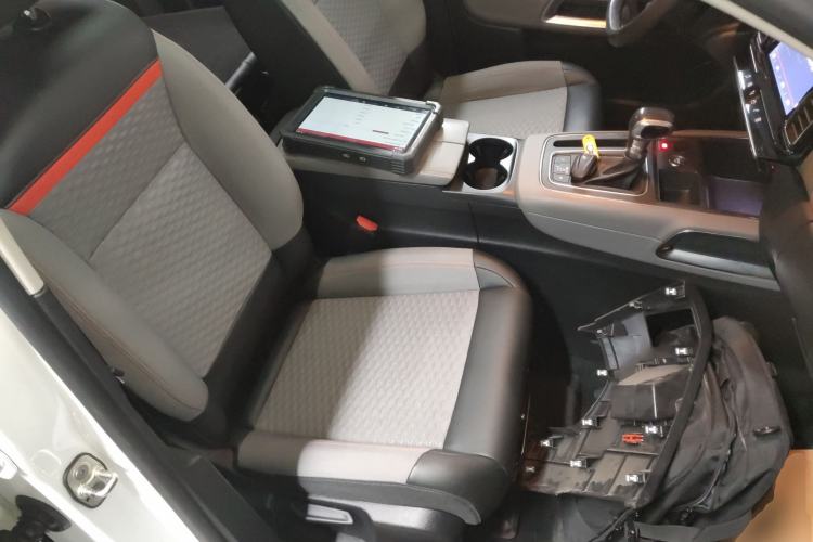 Used Citroen C5 AIRCROSS 2017 350THP Fashion Edition Right Front Seat