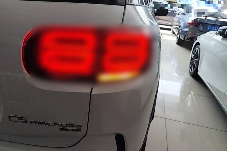 Used Citroen C5 AIRCROSS 2017 350THP Fashion Edition Right Rear Taillight