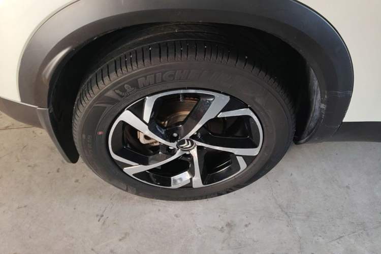 Used Citroen C5 AIRCROSS 2017 380THP Luxury Model Right Rear Wheel Hub