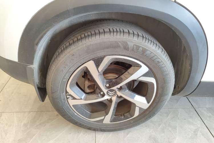 Used Citroen C5 AIRCROSS 2017 350THP Fashion Edition Right Rear Wheel Hub