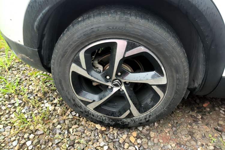Used Citroen C5 AIRCROSS 2017 380THP Fashion Edition Right Rear Wheel Hub