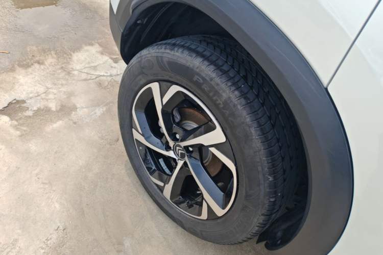 Used Citroen C5 AIRCROSS 2017 380THP Luxury Model Right Rear Wheel Hub