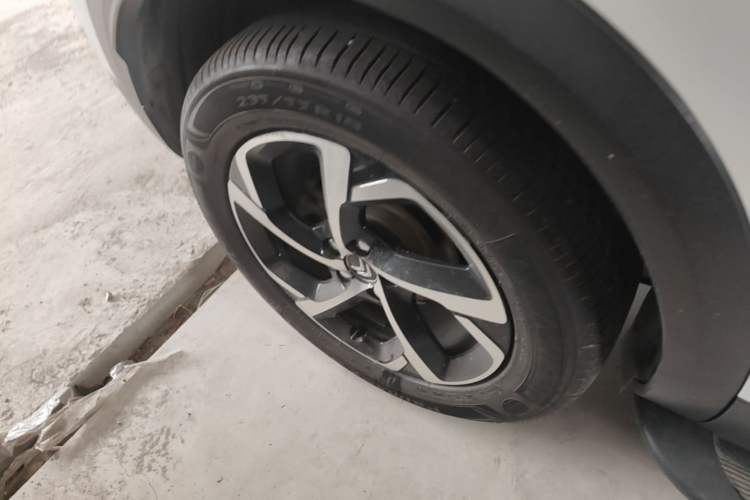 Used Citroen C5 AIRCROSS 2017 350THP Fashion Edition Right Rear Wheel Hub