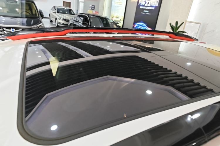Used Citroen C5 AIRCROSS 2017 380THP Luxury Model Roof