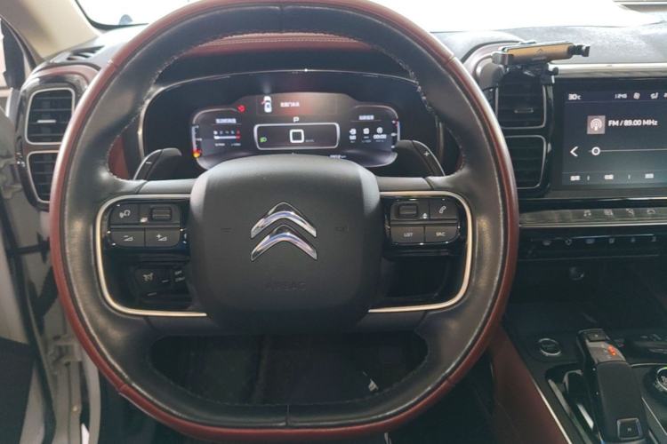 Used Citroen C5 AIRCROSS 2017 380THP Luxury Model Steering Wheel