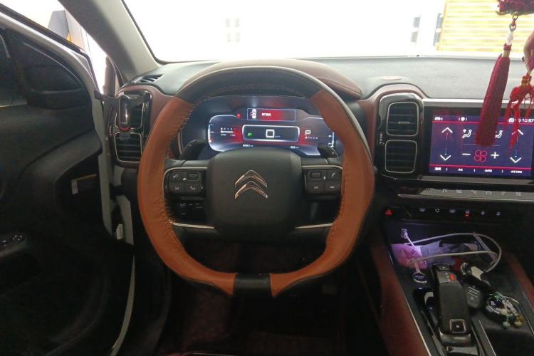 Used Citroen C5 AIRCROSS 2017 380THP Luxury Model Steering Wheel