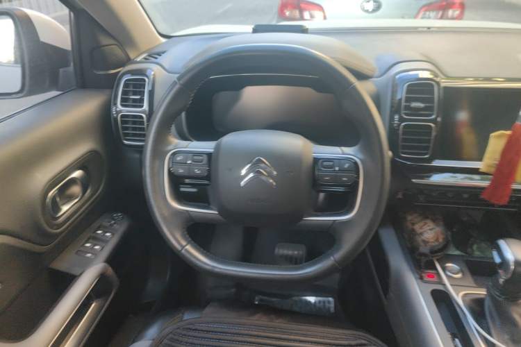 Used Citroen C5 AIRCROSS 2017 350THP Fashion Edition Steering Wheel