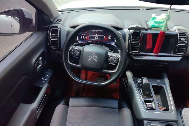 Used Citroen C5 AIRCROSS 2017 380THP Fashion Edition Steering Wheel