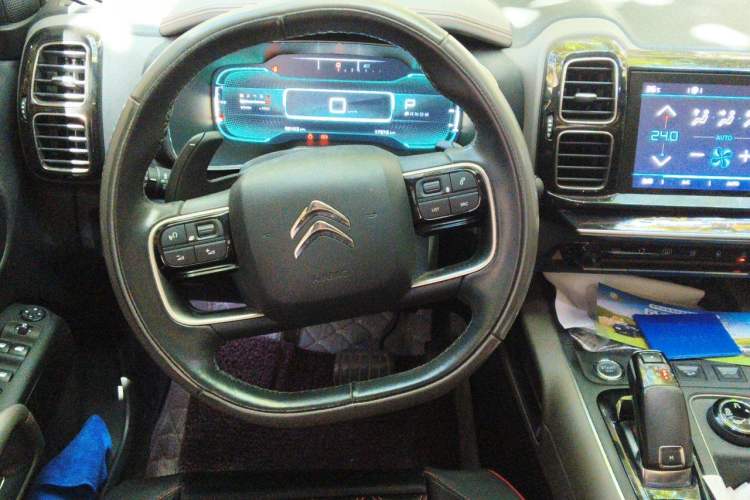 Used Citroen C5 AIRCROSS 2017 380THP Luxury Model Steering Wheel