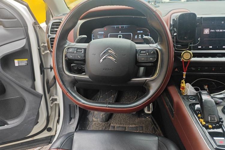 Used Citroen C5 AIRCROSS 2017 380THP Flagship Edition Steering Wheel