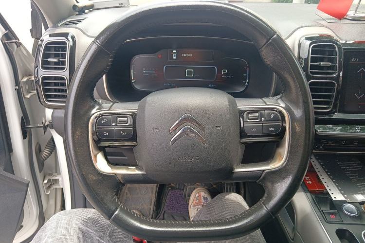 Used Citroen C5 AIRCROSS 2017 350THP Fashion Edition Steering Wheel