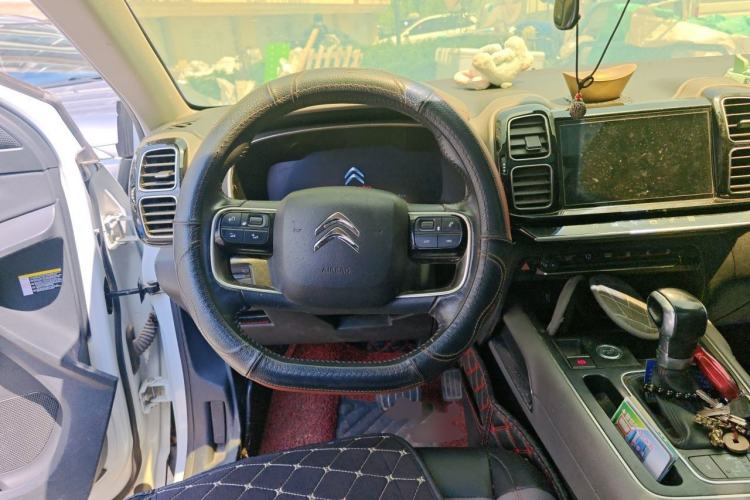 Used Citroen C5 AIRCROSS 2017 350THP Fashion Edition Steering Wheel