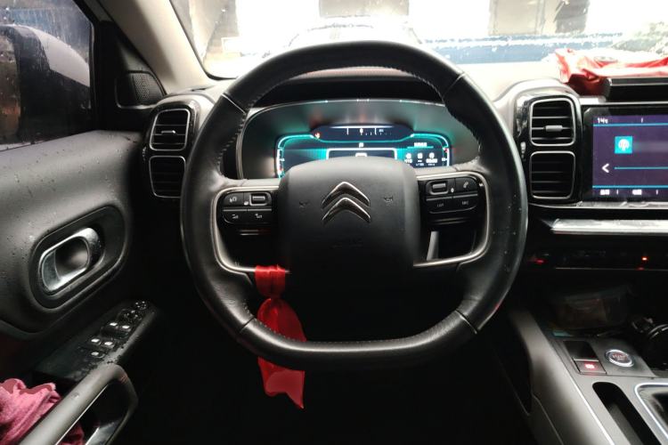 Used Citroen C5 AIRCROSS 2017 350THP Fashion Edition Steering Wheel