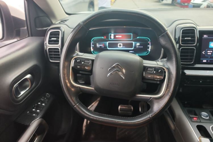 Used Citroen C5 AIRCROSS 2017 350THP Fashion Edition Steering Wheel