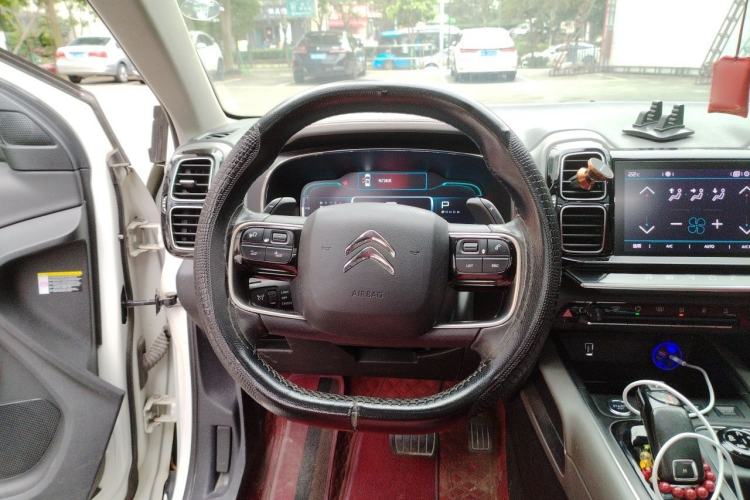 Used Citroen C5 AIRCROSS 2017 380THP Luxury Model Steering Wheel