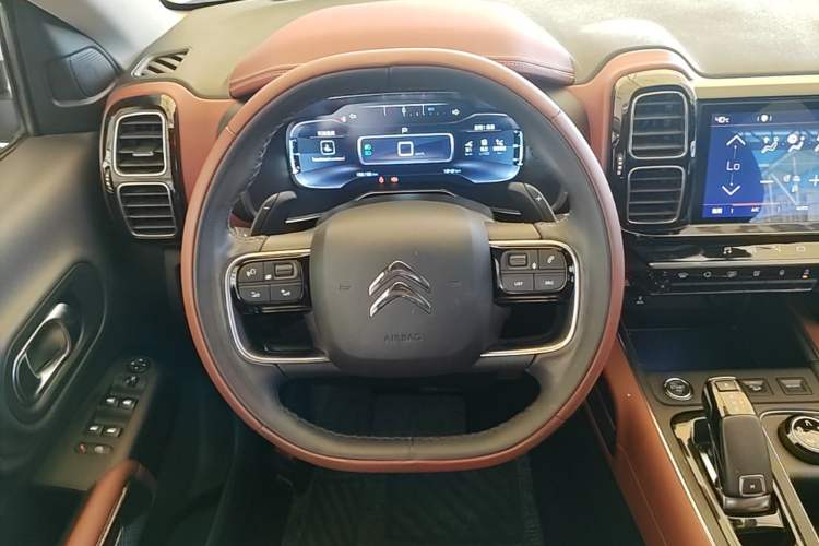 Used Citroen C5 AIRCROSS 2017 380THP Luxury Model Steering Wheel