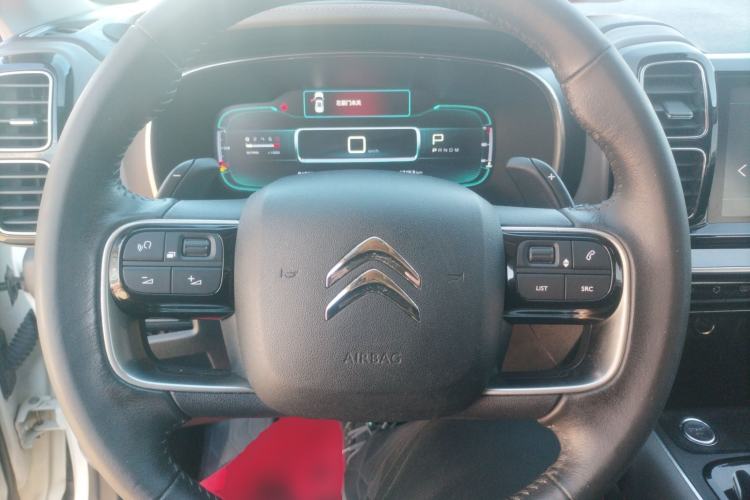 Used Citroen C5 AIRCROSS 2017 380THP Fashion Edition Steering Wheel