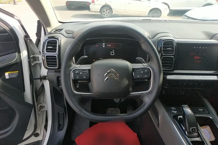 Used Citroen C5 AIRCROSS 2017 380THP Fashion Edition Steering Wheel