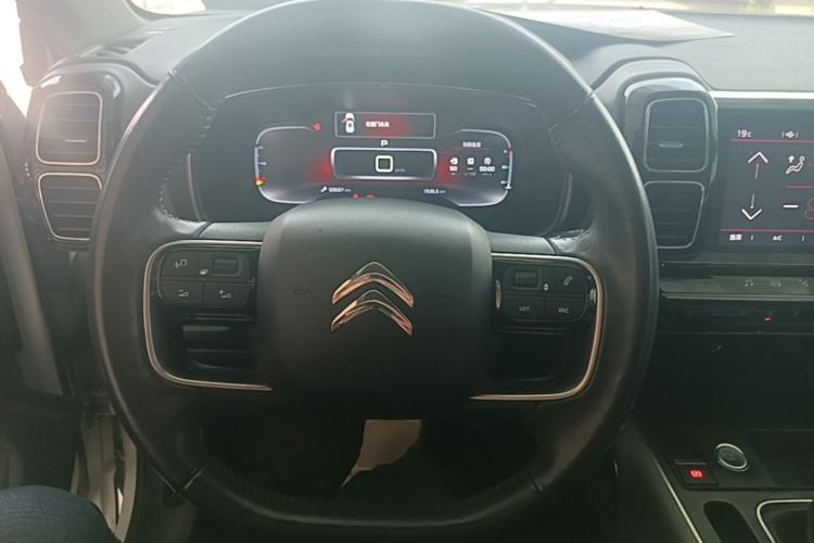 Used Citroen C5 AIRCROSS 2017 350THP Fashion Edition Steering Wheel