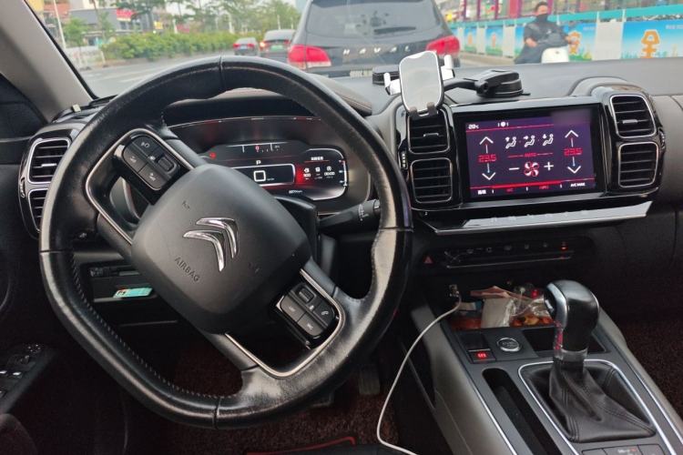 Used Citroen C5 AIRCROSS 2017 350THP Fashion Edition Steering Wheel