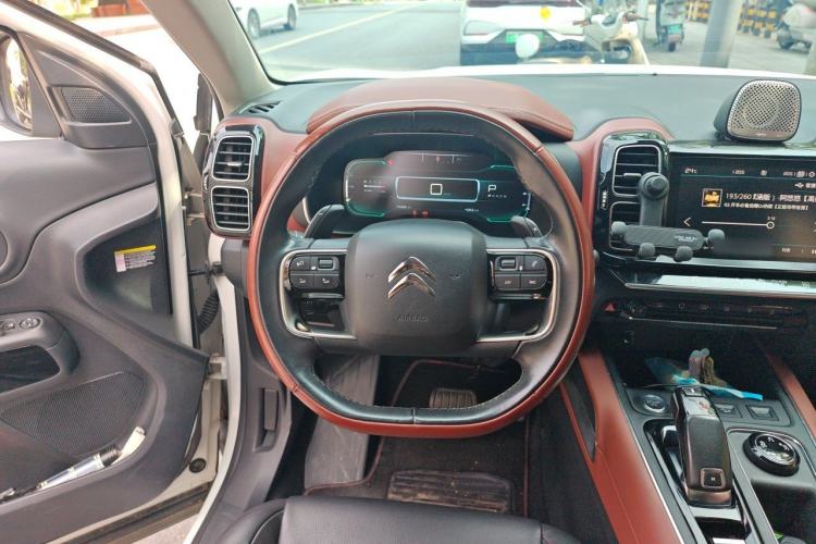 Used Citroen C5 AIRCROSS 2017 380THP Luxury Model Steering Wheel