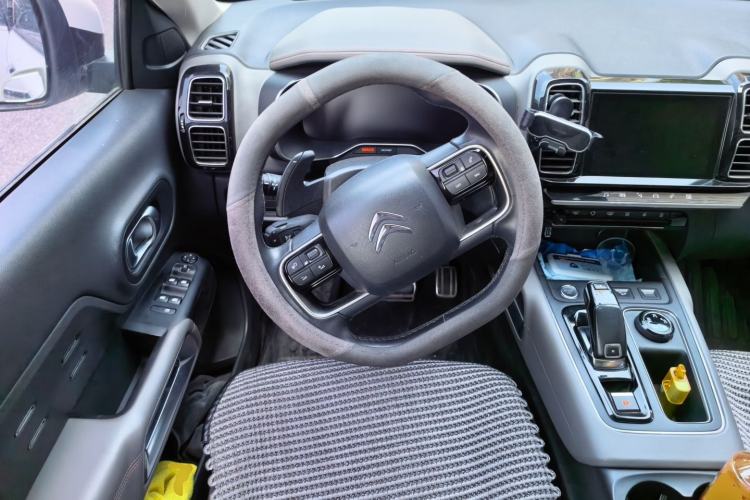 Used Citroen C5 AIRCROSS 2017 380THP Luxury Model Steering Wheel