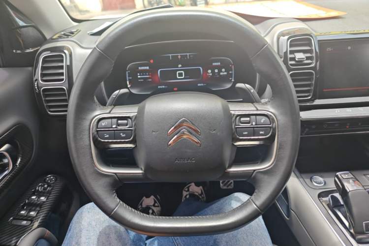 Used Citroen C5 AIRCROSS 2017 380THP Fashion Edition Steering Wheel