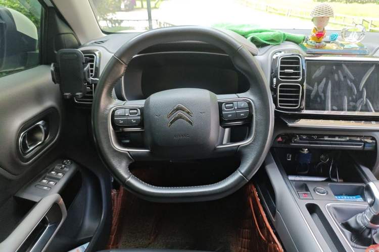 Used Citroen C5 AIRCROSS 2017 350THP Fashion Edition Steering Wheel