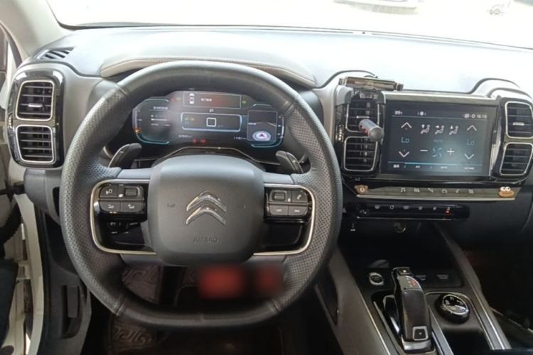 Used Citroen C5 AIRCROSS 2017 380THP Luxury Model Steering Wheel