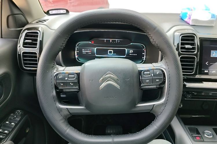 Used Citroen C5 AIRCROSS 2017 350THP Fashion Edition Steering Wheel