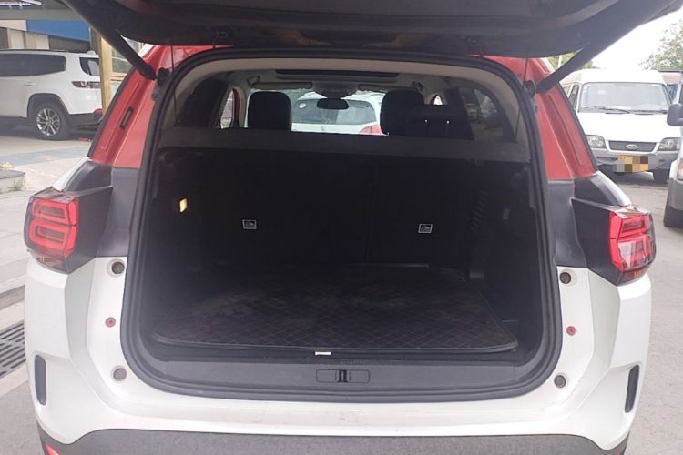 Used Citroen C5 AIRCROSS 2017 350THP Luxury Model Trunk
