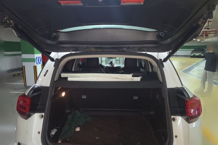 Used Citroen C5 AIRCROSS 2017 350THP Luxury Model Trunk