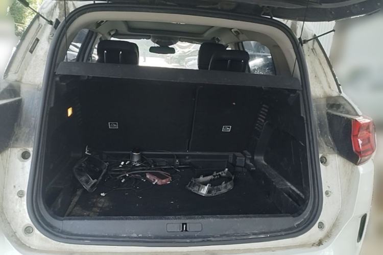 Used Citroen C5 AIRCROSS 2017 350THP Fashion Edition Trunk
