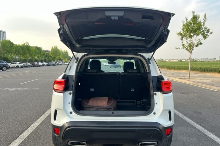 Used Citroen C5 AIRCROSS 2017 380THP Fashion Edition Trunk