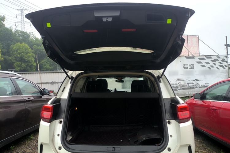 Used Citroen C5 AIRCROSS 2017 380THP Fashion Edition Trunk