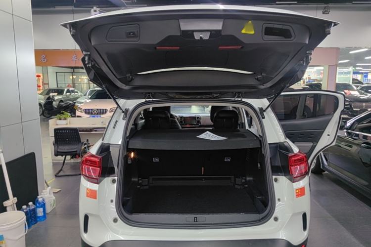 Used Citroen C5 AIRCROSS 2017 350THP Fashion Edition Trunk
