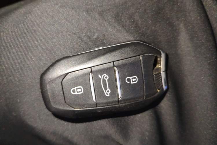 Used Citroen C5 AIRCROSS 2017 380THP Luxury Model Vehicle Key