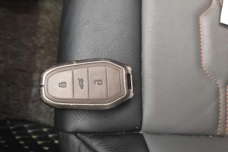 Used Citroen C5 AIRCROSS 2017 380THP Luxury Model Vehicle Key