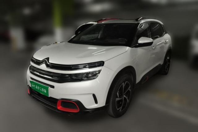 Ojetý Citroen C5 AIRCROSS 2017 350THP Luxury Model