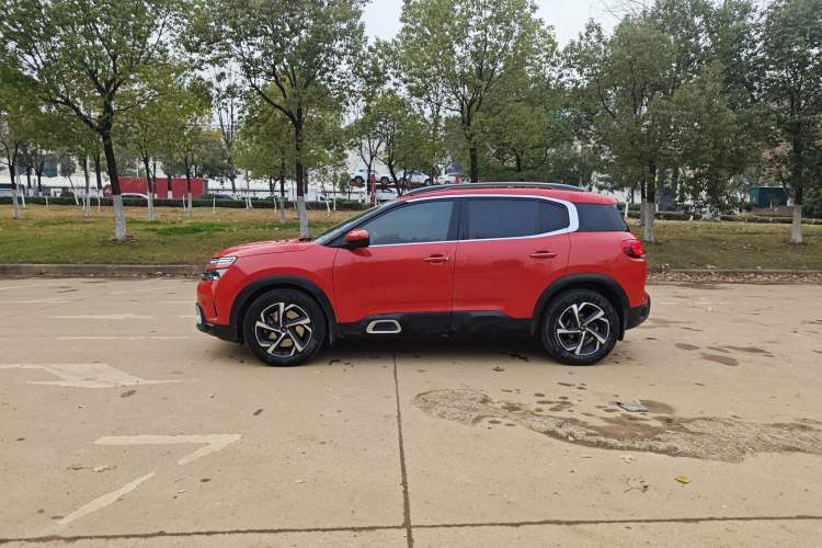 Used Citroen C5 AIRCROSS 2017 380THP Luxury Model Exterior 1